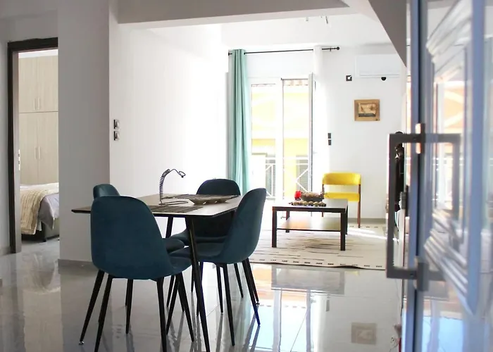 Cozy Nest In The Vibrant Center Patras