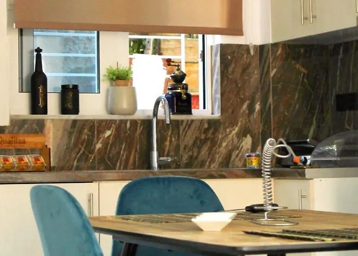 Cozy Nest In The Vibrant Center Holiday home