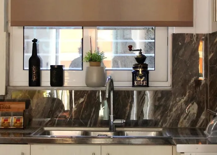 Holiday home Cozy Nest In The Vibrant Center Patras